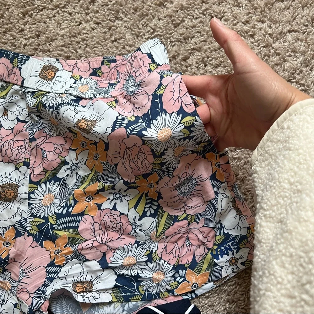 Vans floral shorts - Picture 5 of 9